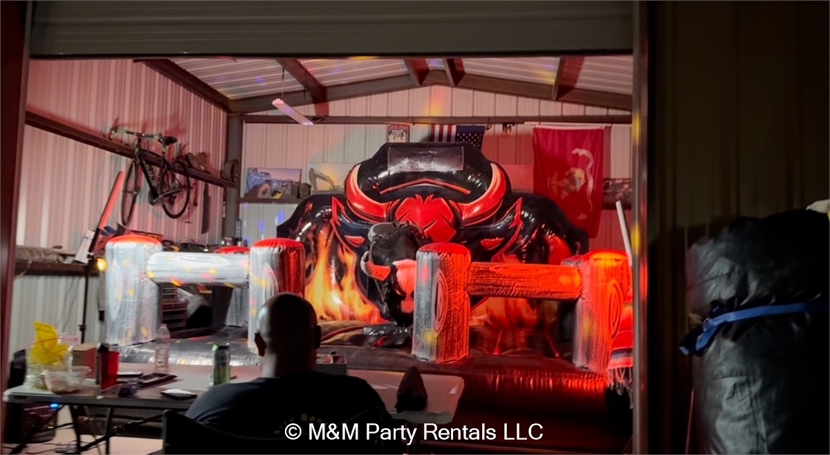 Mechanical Bull - El Flaco Negro - Party Rentals in West Texas ...